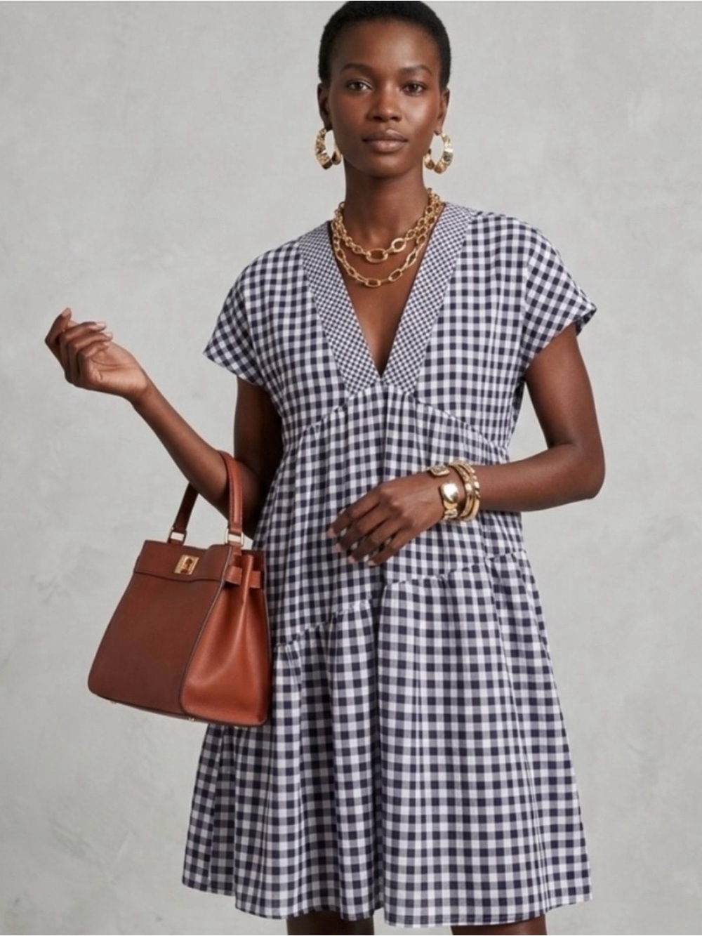 Gingham V-Neck Short Sleeve Dress in Navy and White